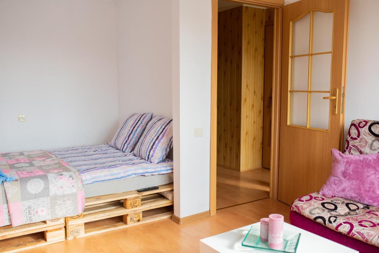 Centro Apartamentai Naujoji Akmene Exteriér fotografie