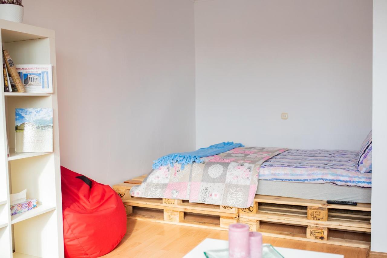 Centro Apartamentai Naujoji Akmene Exteriér fotografie