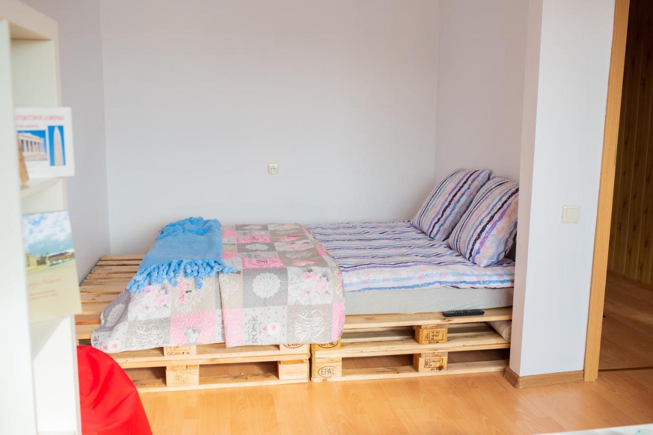 Centro Apartamentai Naujoji Akmene Exteriér fotografie